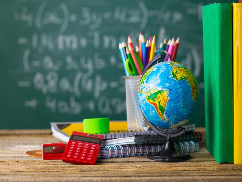 fournitures scolaires