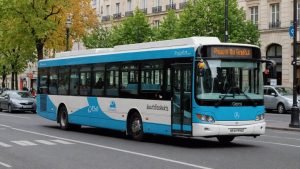 Pourquoi les autobus émettent-ils ce fameux "pschiiit" de temps en temps ?